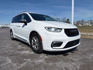 Used 2023 Chrysler Pacifica Limited 360° Tour