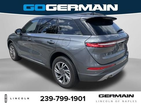 Used 2023 Lincoln Corsair FWD image 5