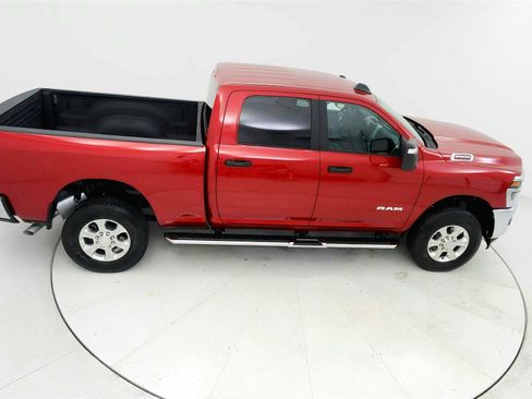 Used 2026 RAM 2500 Big Horn AWD/4WD image 18