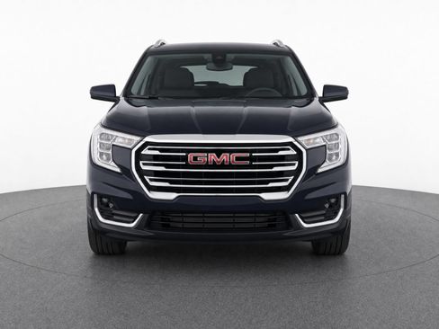 Used 2022 GMC Terrain SLT w/ Tech Package FWD image 5