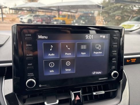 Used 2022 Toyota Corolla SE image 30