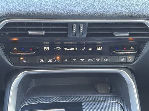 Used 2024 MAZDA CX-90 3.3 Turbo w/ Preferred Package image 17