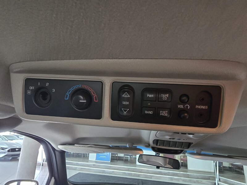 Used 2004 Pontiac Montana Extended w/ Convenience Package #1 FWD image 14