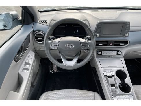 Used 2020 Hyundai Kona Limited image 15