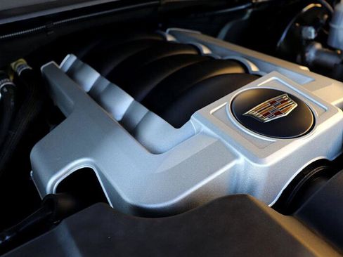 Used 2020 Cadillac Escalade ESV Premium Luxury image 48