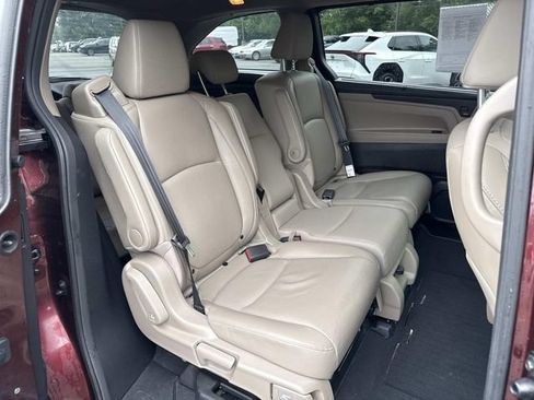 Used 2019 Honda Odyssey EX-L image 11