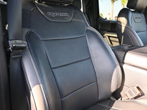 Used 2018 Ford F150 Raptor w/ Equipment Group 802A Luxury image 64