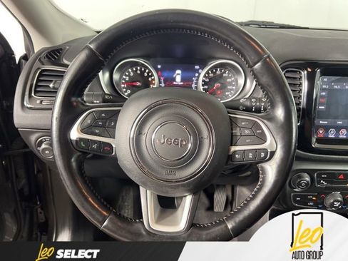 Used 2021 Jeep Compass Limited FWD image 16