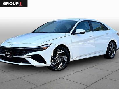 Used 2024 Hyundai Elantra Limited
