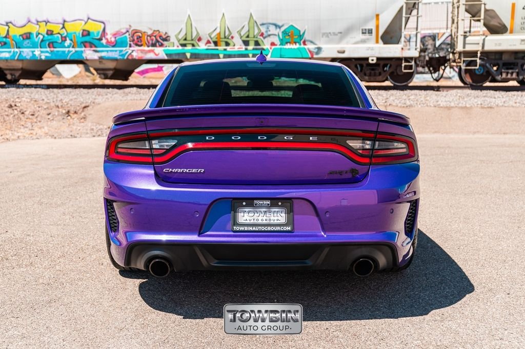 Used 2023 Dodge Charger SRT Hellcat w/ Harman/Kardon Audio Group RWD image 5