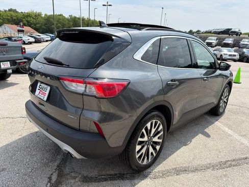 Used 2020 Ford Escape Titanium AWD/4WD image 7
