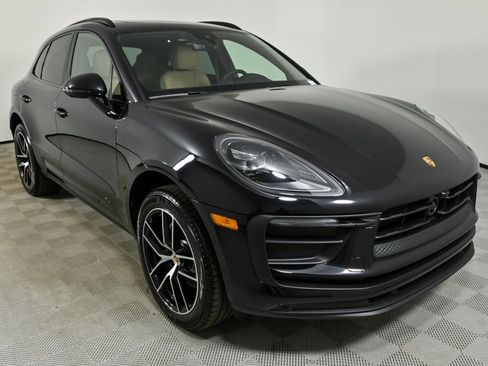 New 2026 Porsche Macan image 27