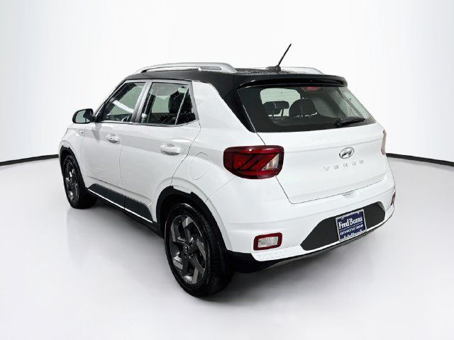 Certified 2024 Hyundai Venue Limited FWD image 6