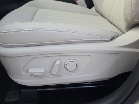 New 2026 Kia Sorento EX image 23