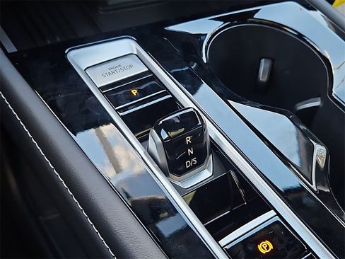 New 2026 Volkswagen Atlas Cross Sport SEL image 22