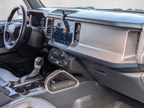 Used 2021 Ford Bronco First Edition AWD/4WD image 20