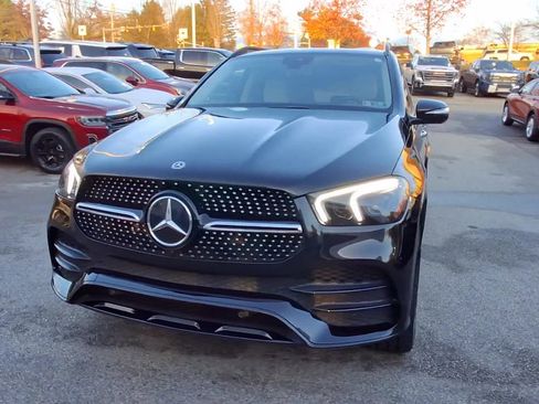 Used 2022 Mercedes-Benz GLE 350 4MATIC image 3