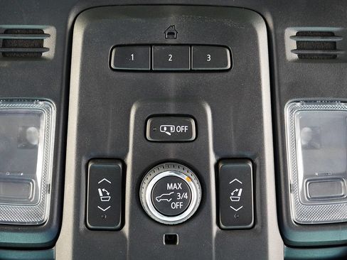 Used 2022 GMC Yukon AT4 AWD/4WD image 51
