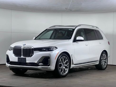 Used 2020 BMW X7 xDrive40i w/ Premium Package image 1