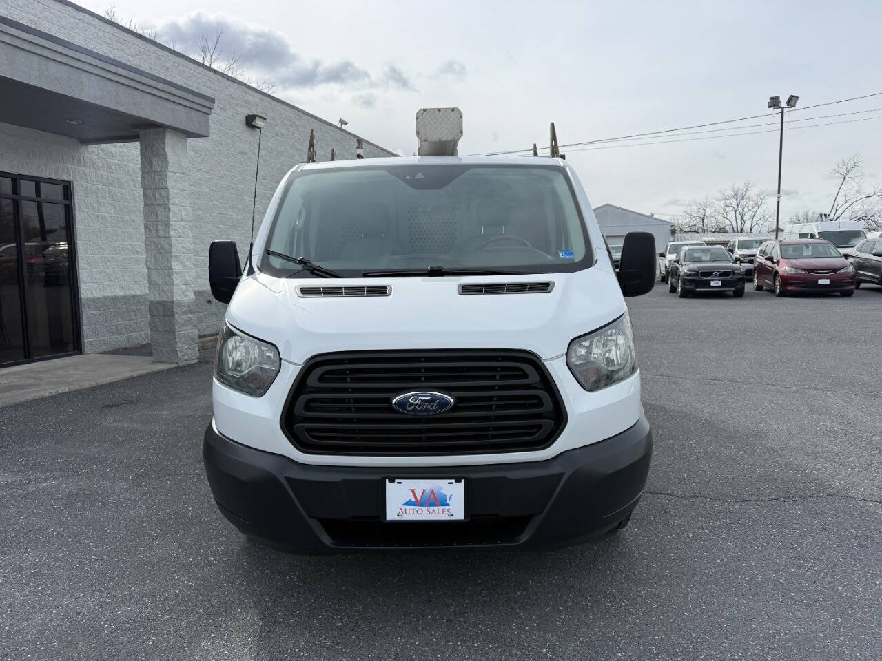 Used 2016 Ford Transit 150 130 Low Roof RWD image 30