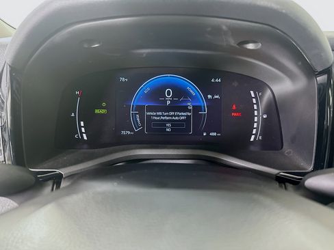 Used 2025 Toyota Camry LE image 19