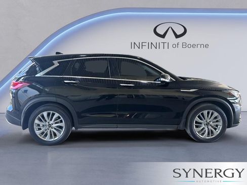 Certified 2023 INFINITI QX50 Pure FWD image 4