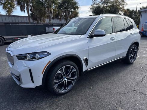 New 2026 BMW X5 sDrive40i w/ Executive Package image 7