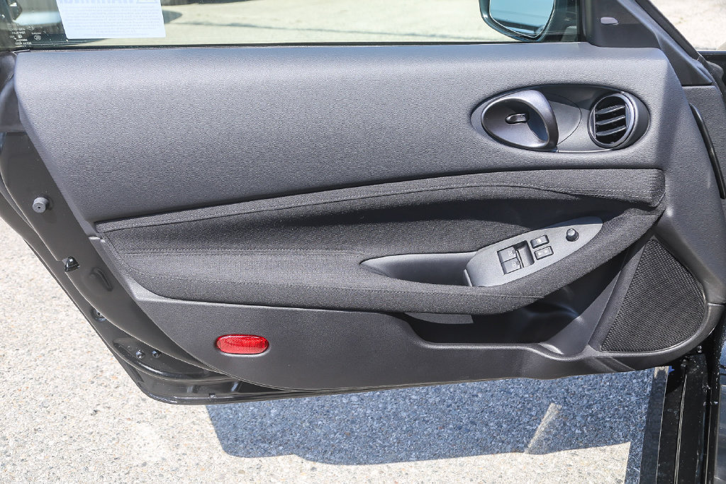 New 2026 Nissan Z Performance w/ Floor Mat Package RWD image 17