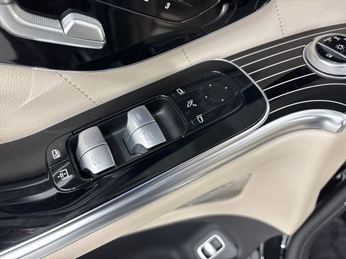 Used 2022 Mercedes-Benz S 580 4MATIC Sedan image 13
