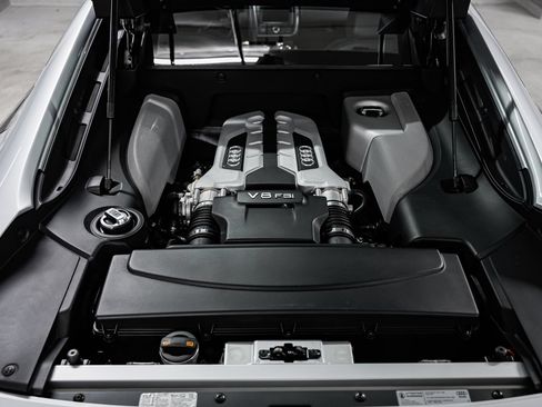Used 2008 Audi R8 V8 AWD/4WD image 37