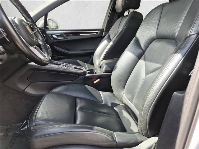 Used 2021 Porsche Macan S AWD/4WD image 17