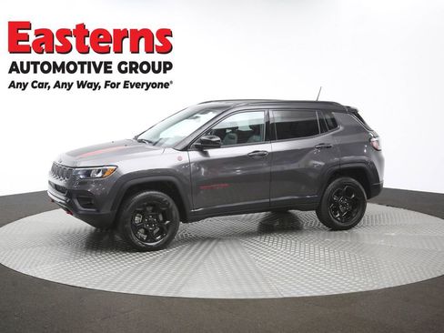 Used 2023 Jeep Compass Trailhawk AWD/4WD image 56