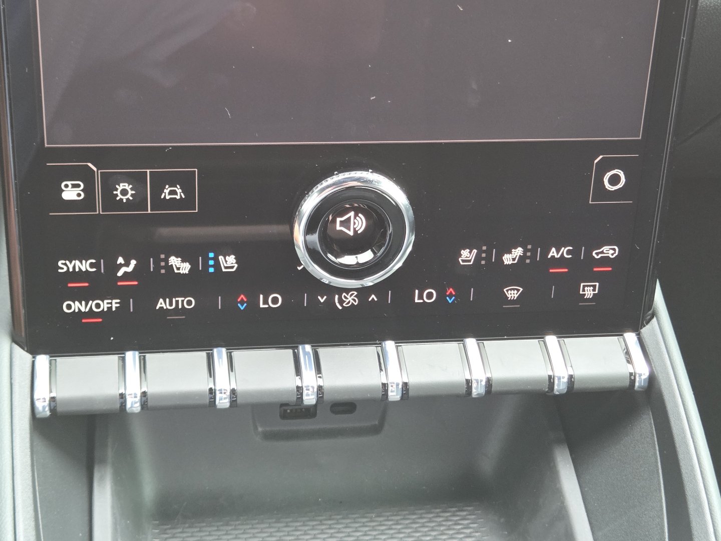 New 2026 GMC Terrain AT4 w/ Convenience Package III AWD/4WD image 34