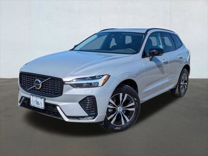 Used 2025 Volvo XC60 B5 Core w/ Climate Package