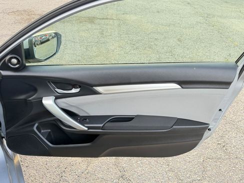 Used 2016 Honda Civic EX-T image 44