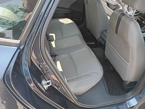 Used 2016 Honda Civic Touring image 21