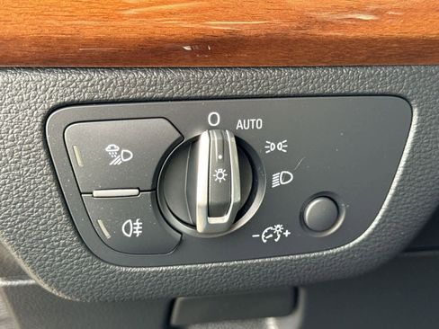 Used 2023 Audi Q5 2.0T Premium Plus image 32