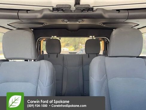 Used 2018 Jeep Wrangler Sport AWD/4WD image 31