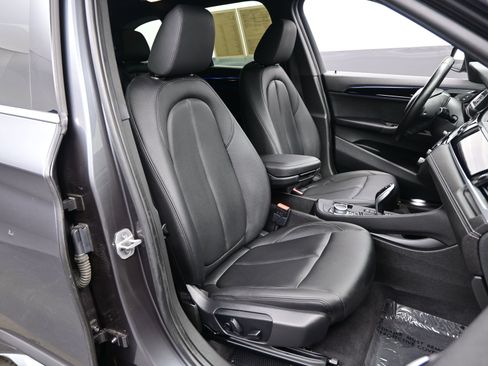 Used 2021 BMW X1 xDrive28i w/ Convenience Package image 14