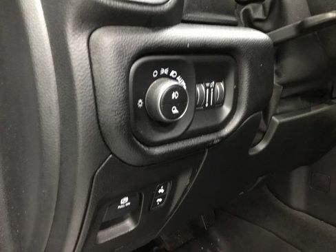 Used 2021 RAM 1500 Laramie image 10