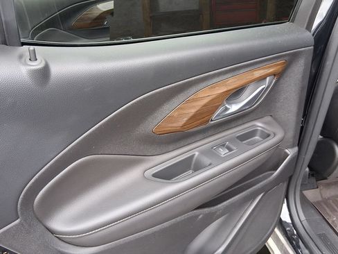 Used 2020 GMC Terrain Denali w/ LPO, Floor Liner Package FWD image 15