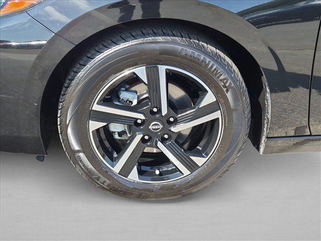 Used 2024 Nissan Sentra SV FWD image 24