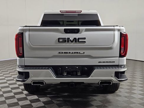 Used 2020 GMC Sierra 1500 Denali RWD image 4