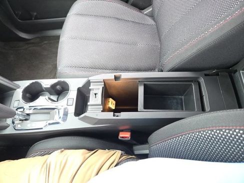 Used 2017 Chevrolet Equinox LT w/ Convenience Package FWD image 53