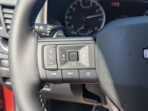 New 2026 Nissan Rogue SV AWD/4WD image 32