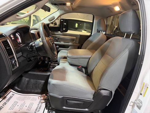 Used 2017 RAM 3500 Tradesman w/ Chrome Appearance Group AWD/4WD image 41