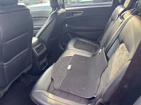 Used 2024 Ford Edge ST-Line AWD/4WD image 11