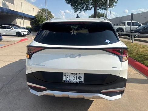 Used 2023 Kia Sportage EX AWD/4WD image 4