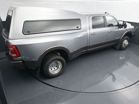 Used 2023 RAM 3500 Limited AWD/4WD image 32