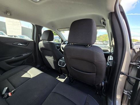 Used 2023 Chevrolet Malibu LT image 15